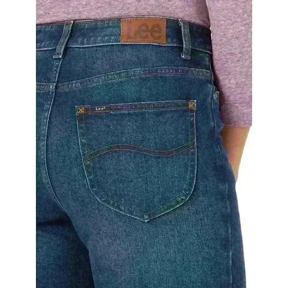 Lee Women's Heritage High Rise Skinny Jean Size 4M, 8M, 18M, 20M Blue Dark Wash - Picture 2 of 8